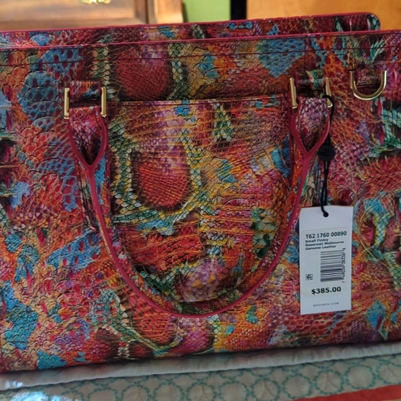 Brahmin Sm Finley w/Ady wallet in Reservoir NWT's - Picture 4 of 6